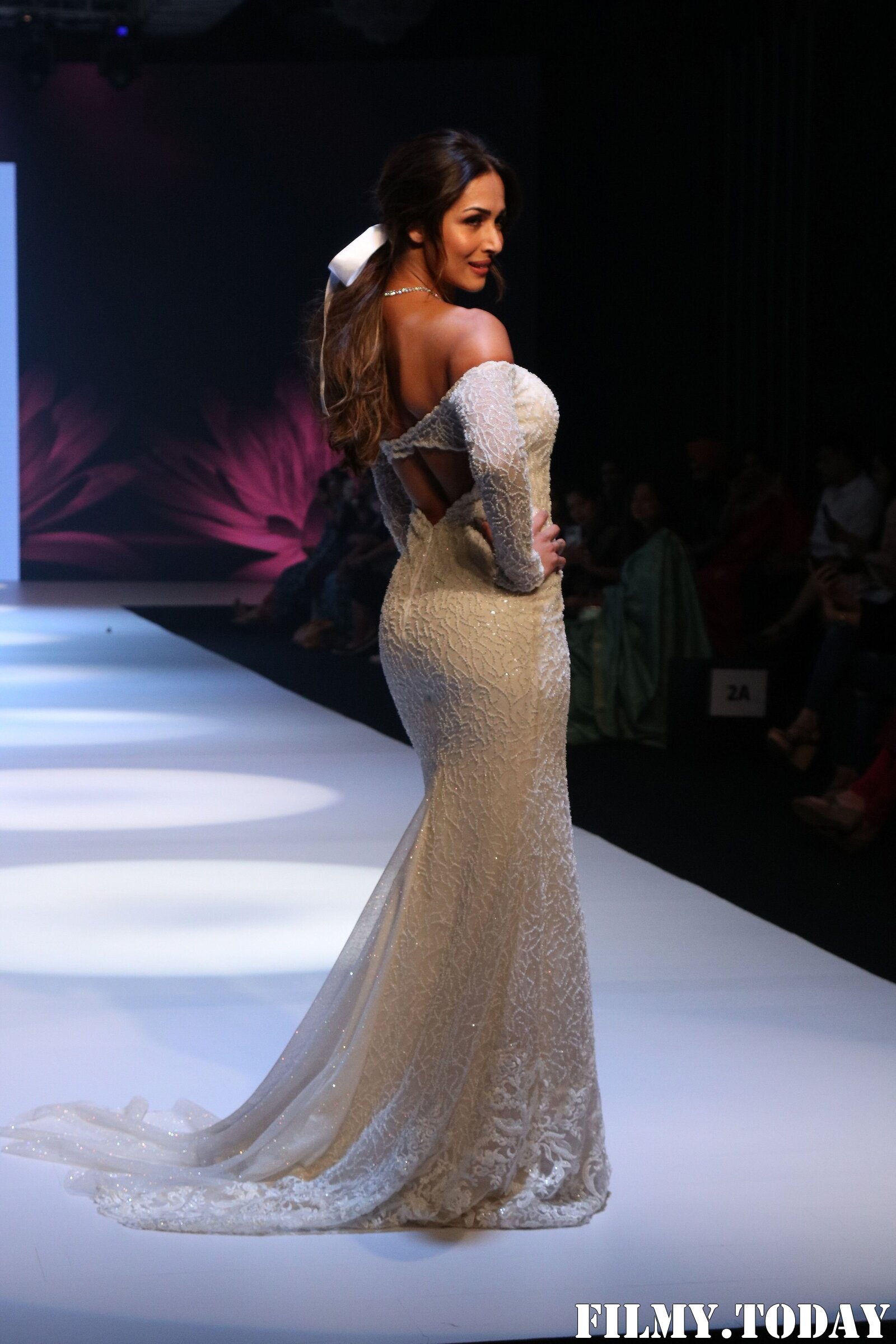 Malaika Arora - Photos: Daisy Show At Bombay Times Fashion Week 2021 | Picture 1828687