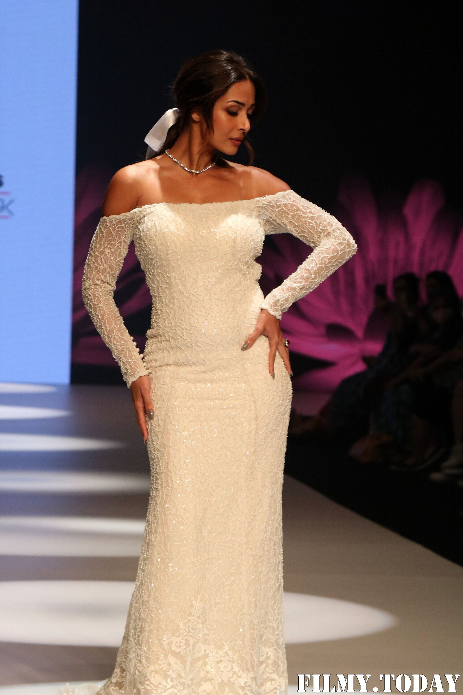Malaika Arora - Photos: Daisy Show At Bombay Times Fashion Week 2021 | Picture 1828682