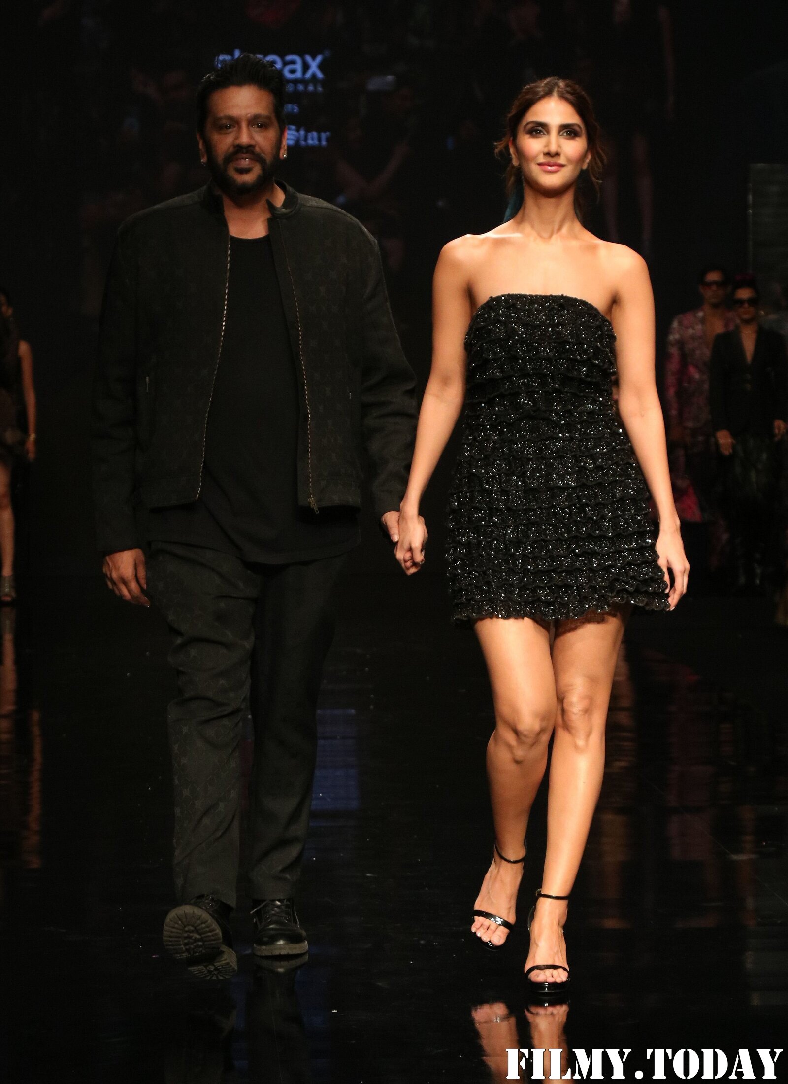 Photos: Celebs Walks The Ramp At Bombay Times Fashion Week 2021 | Picture 1828777