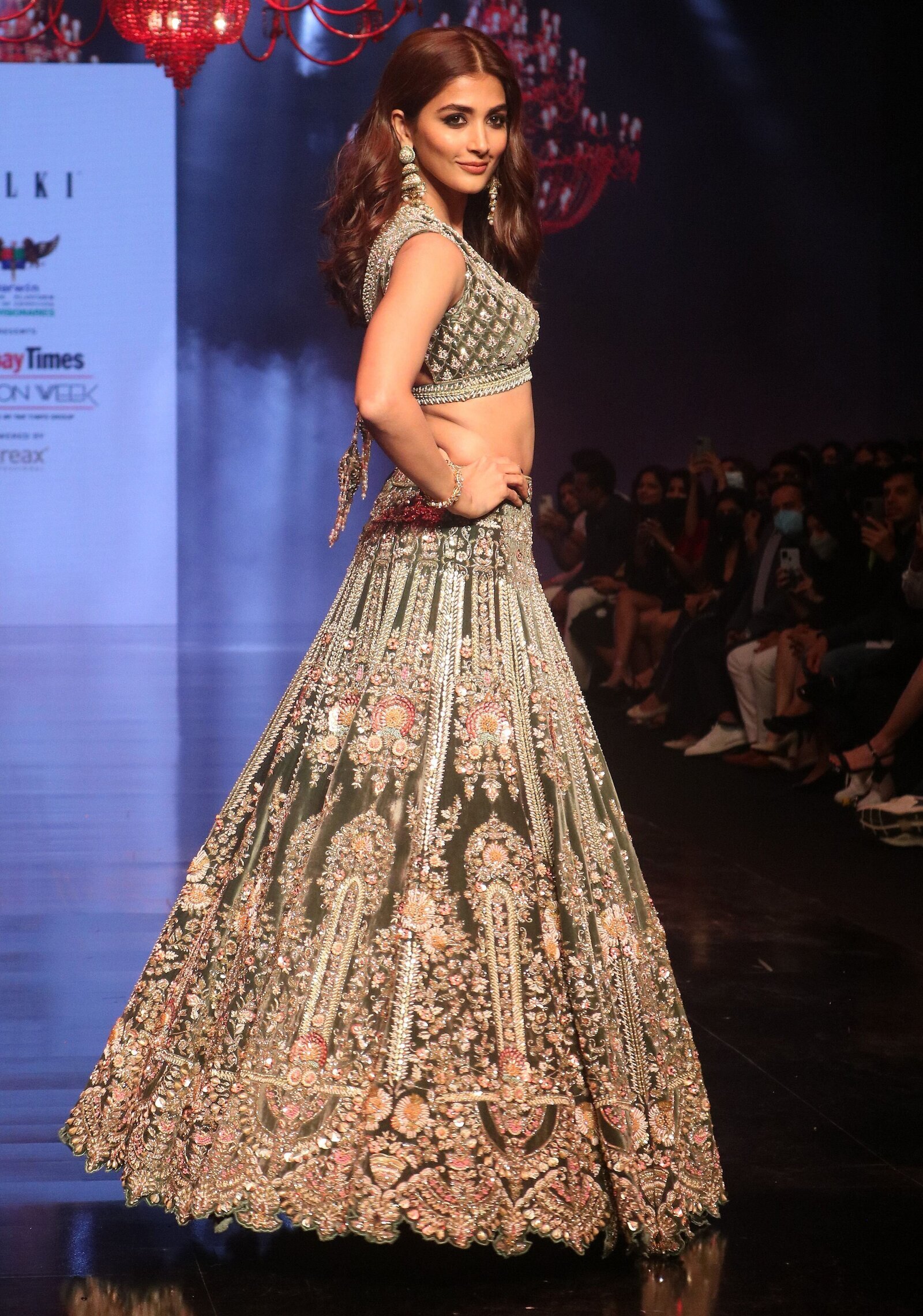 Pooja Hegde - Photos: Celebs Walks The Ramp At Bombay Times Fashion Week 2021 | Picture 1828725