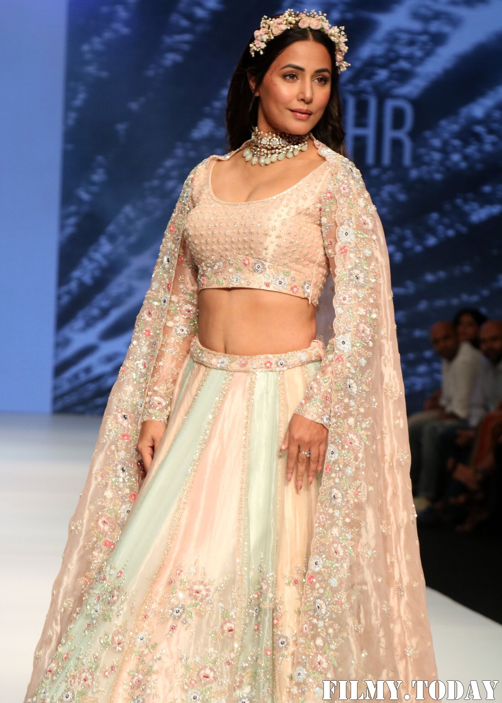 Hina Khan - Photos: Celebs Walks The Ramp At Bombay Times Fashion Week 2021 | Picture 1828761