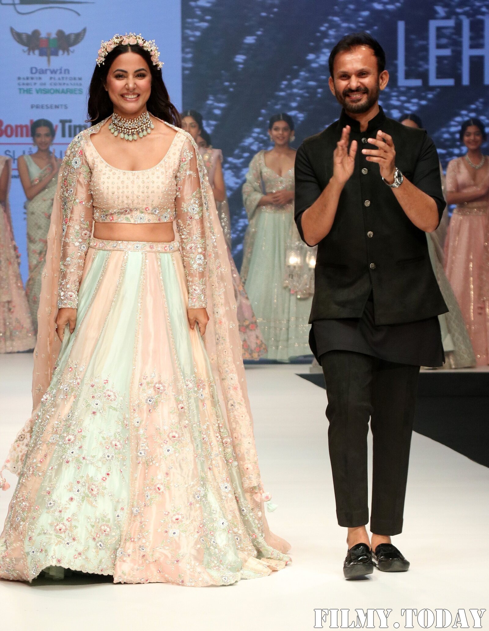 Photos: Celebs Walks The Ramp At Bombay Times Fashion Week 2021 | Picture 1828766