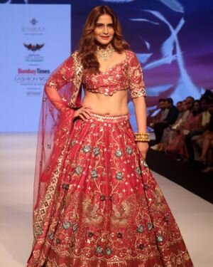 Aarti Singh - Photos: Celebs Walks The Ramp At Bombay Times Fashion Week 2021 | Picture 1828717