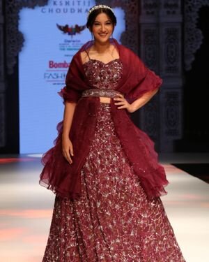 Gauhar Khan - Photos: Celebs Walks The Ramp At Bombay Times Fashion Week 2021 | Picture 1828751