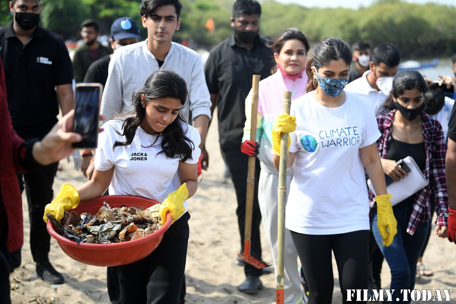 Photos: Celebs At Flag Off For Un Day Walk For Mangroves | Picture 1828836