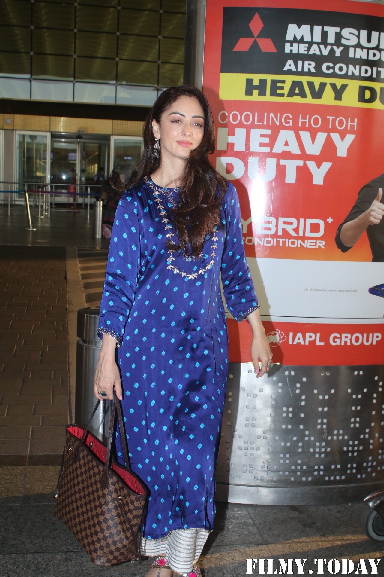 Sandeepa Dhar - Photos: Celebs Spotted At Airport | Picture 1828843