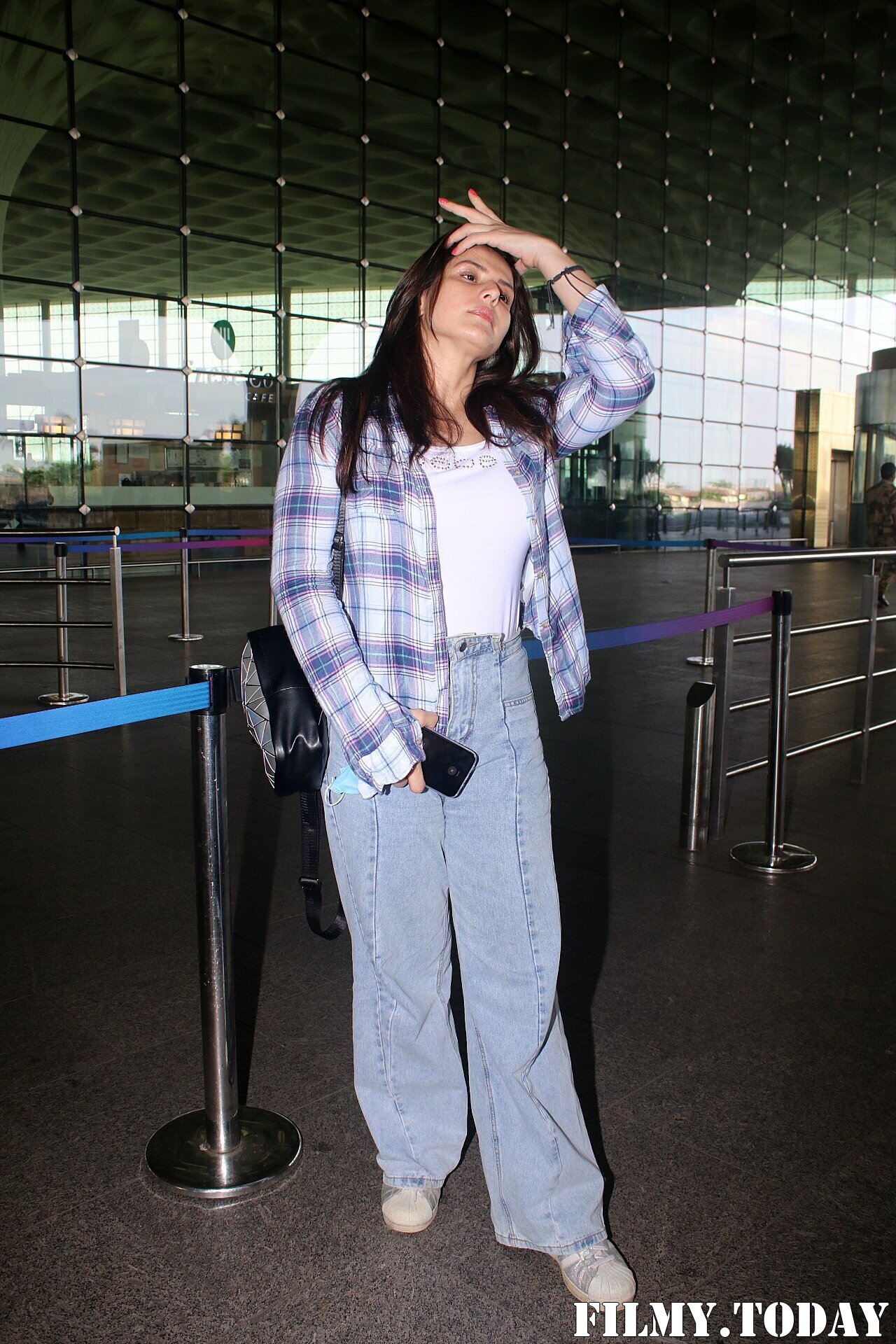 Zareen Khan - Photos: Celebs Spotted At Airport | Picture 1828822