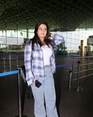 Zareen Khan - Photos: Celebs Spotted At Airport | Picture 1828823