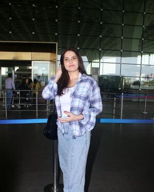 Zareen Khan - Photos: Celebs Spotted At Airport | Picture 1828827