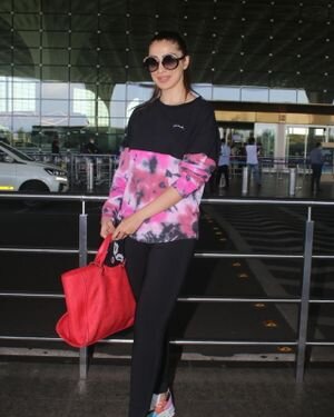 Raai Laxmi - Photos: Celebs Spotted At Airport | Picture 1829675