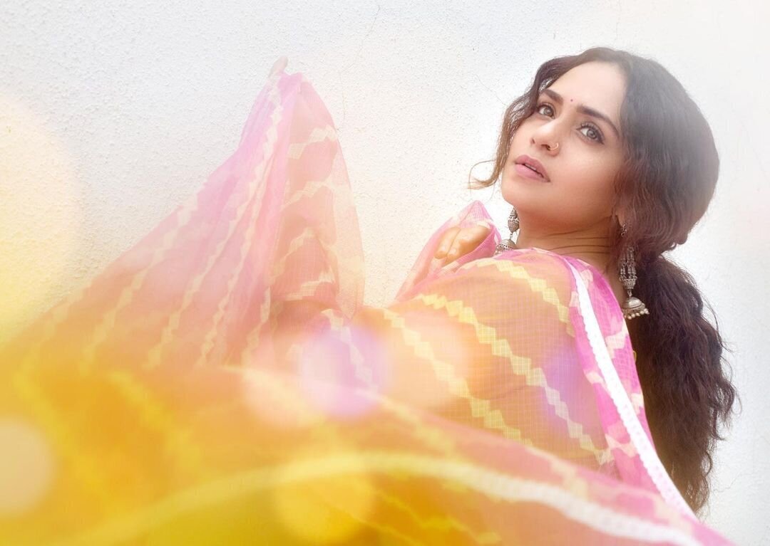 Amruta Khanvilkar Latest Photos | Picture 1830474