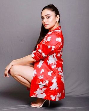 Amruta Khanvilkar Latest Photos | Picture 1830674