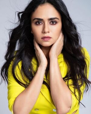 Amruta Khanvilkar Latest Photos | Picture 1830649