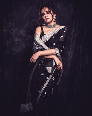 Amruta Khanvilkar Latest Photos | Picture 1830390