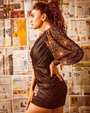 Amruta Khanvilkar Latest Photos | Picture 1830410