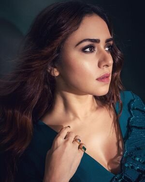 Amruta Khanvilkar Latest Photos | Picture 1830451