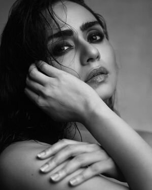 Amruta Khanvilkar Latest Photos | Picture 1830697