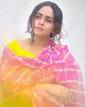 Amruta Khanvilkar Latest Photos | Picture 1830473