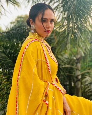 Amruta Khanvilkar Latest Photos | Picture 1830494