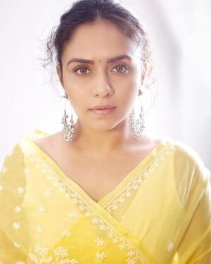 Amruta Khanvilkar Latest Photos | Picture 1830498