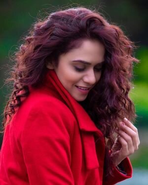 Amruta Khanvilkar Latest Photos | Picture 1830457