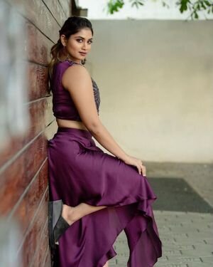 Shivani Narayanan Photos | Picture 1832044