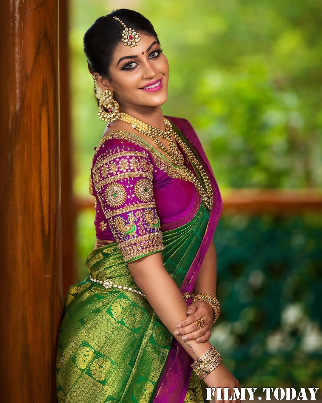 Yaashika Aanand Latest Photos | Picture 1736152