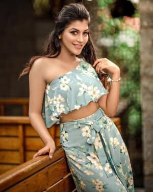 Yaashika Aanand Latest Photos | Picture 1736157