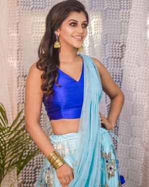 Yaashika Aanand Latest Photos | Picture 1736162