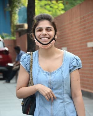 Sharmin Segal - Photos: Celebs Spotted At Juhu | Picture 1752503