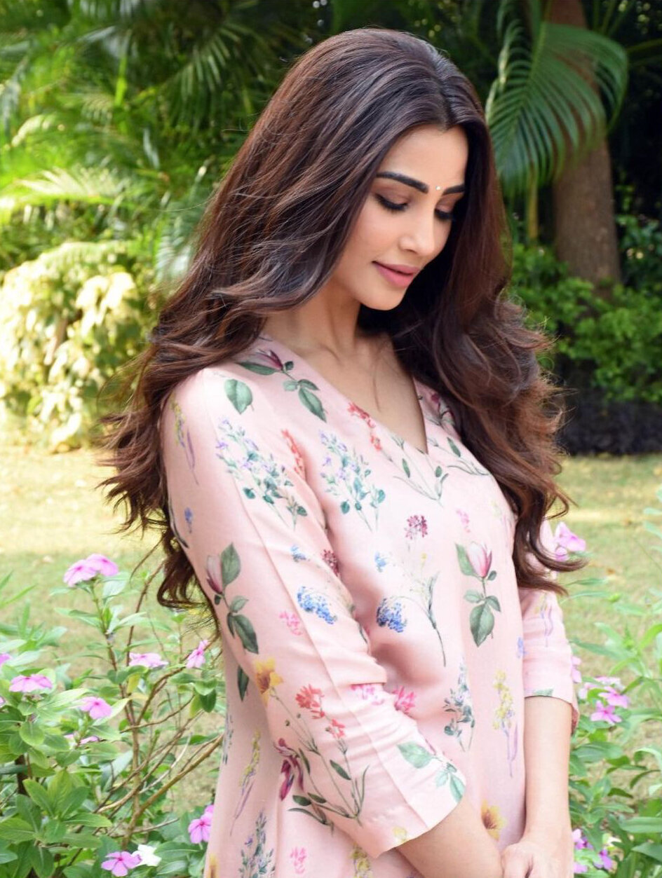 Daisy Shah Latest Photos | Picture 1755177