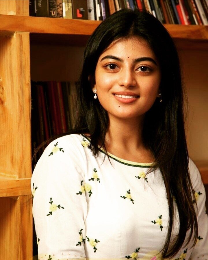 Picture 1774648 | Anandhi Latest Photos