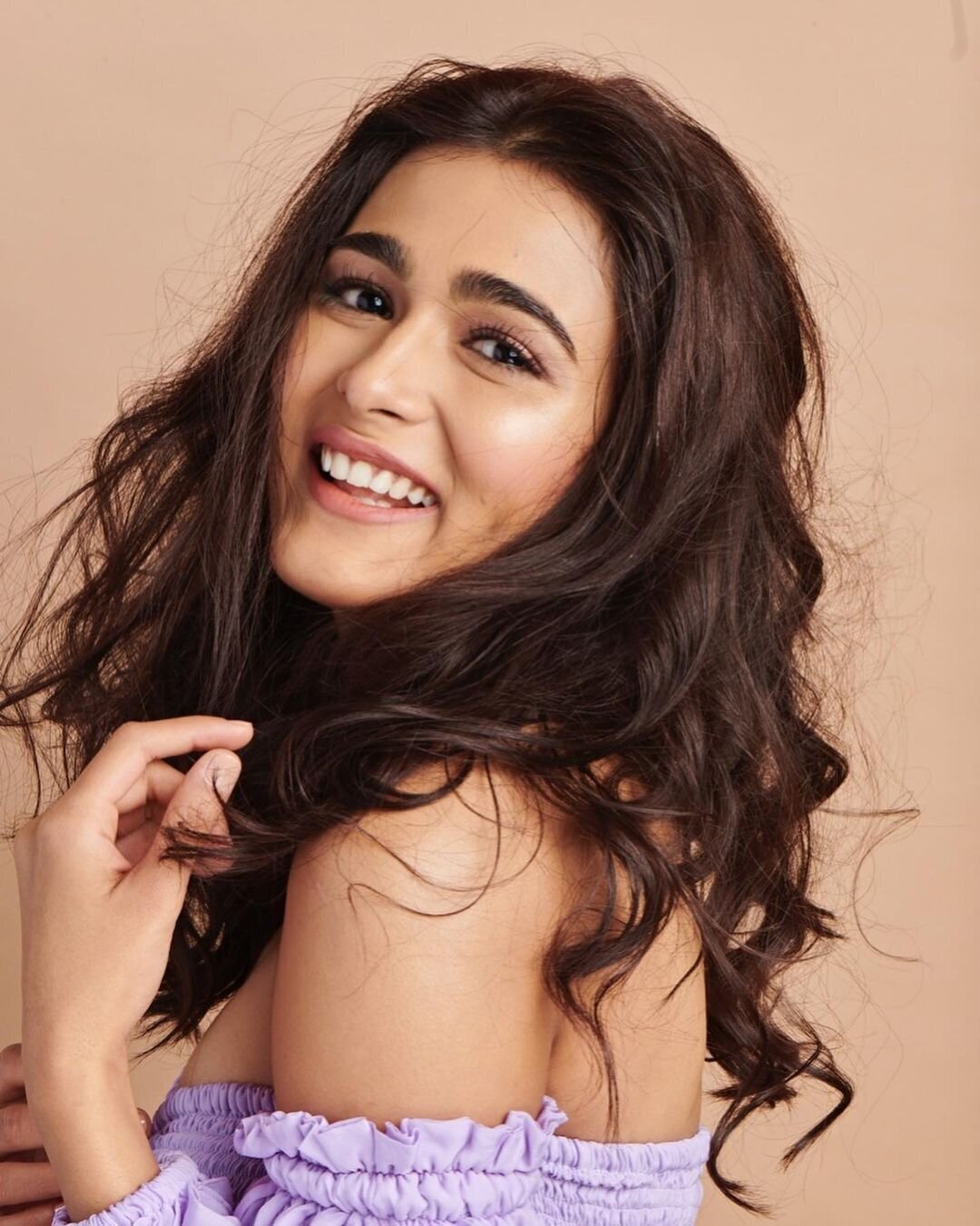 Shalini Pandey Latest Photos | Picture 1828967
