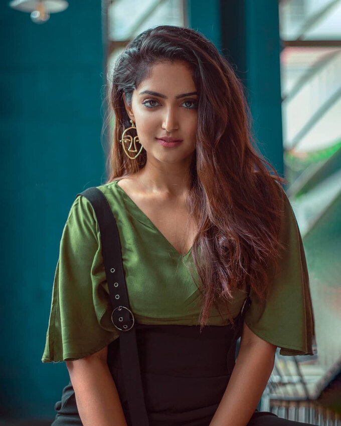 Picture 1736095 Reba Monica John Latest Photos