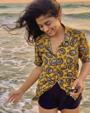 Siddhi Idnani Latest Photos | Picture 1764101