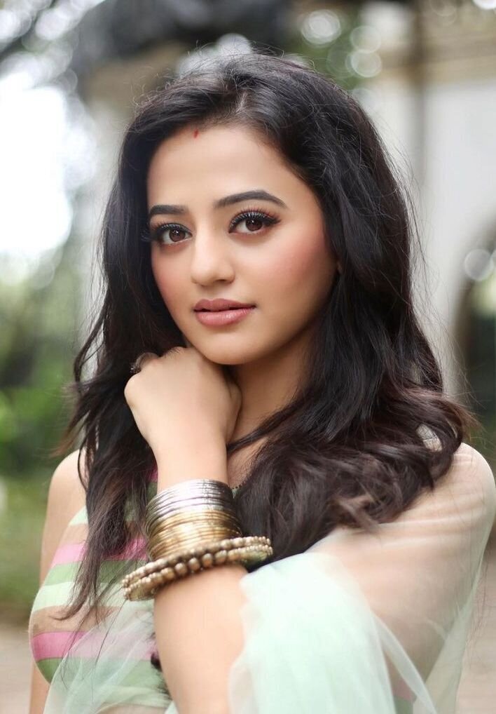 Helly Shah Latest Photos | Picture 1805547