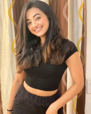 Helly Shah Latest Photos | Picture 1805518