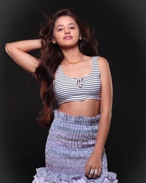 Helly Shah Latest Photos | Picture 1805438
