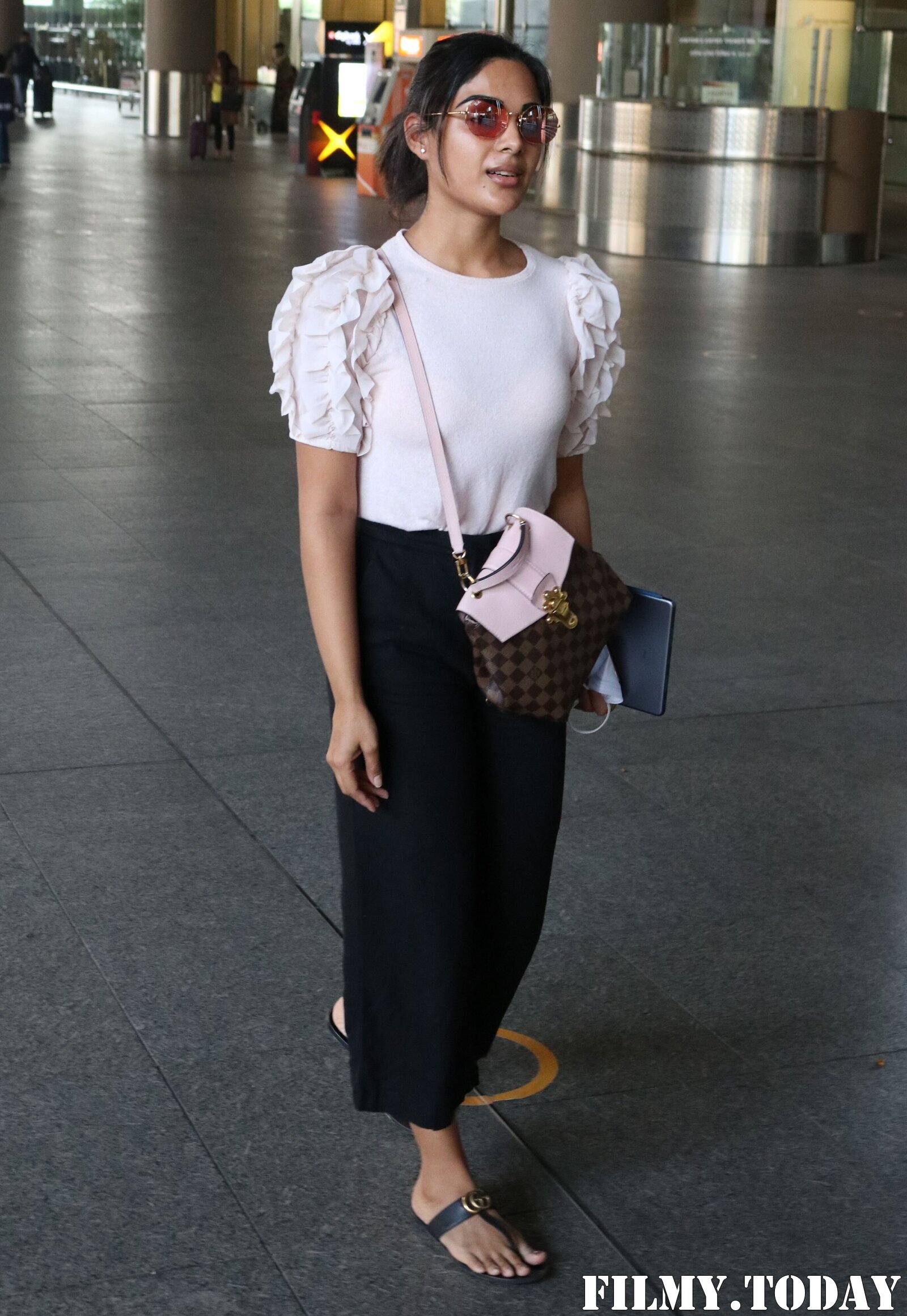 Samyuktha Menon - Photos: Celebs Spotted At Airport | Picture 1752538