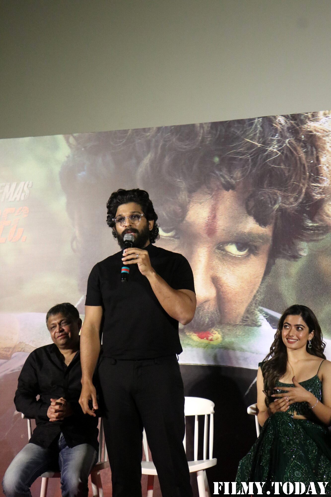 Photos: Press Conference Of Film 'Pushpa: The Rise' | Picture 1849738