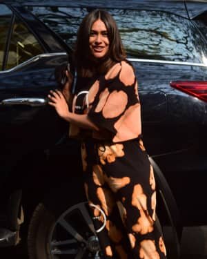 Photos: Mrunal Thakur Snapped At Roy Films | Picture 1777048