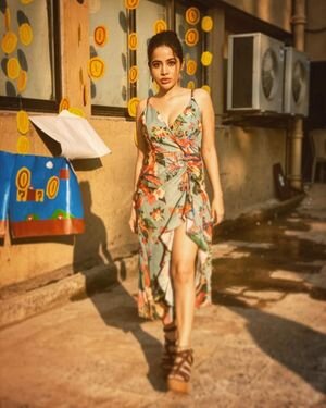 Urfi Javed Latest Photos | Picture 1834517