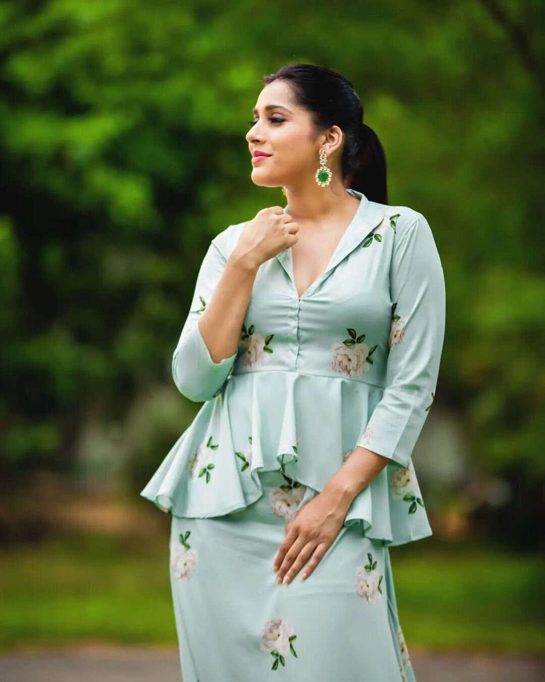 Rashmi Gautam Latest Photos | Picture 1830934