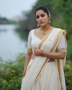 Rashmi Gautam Latest Photos | Picture 1831015