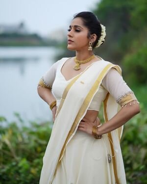 Rashmi Gautam Latest Photos | Picture 1831018