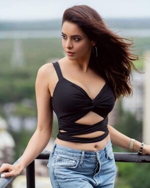 Aamna Sharif Latest Photos | Picture 1827856