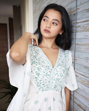 Helly Shah Latest Photos | Picture 1827749